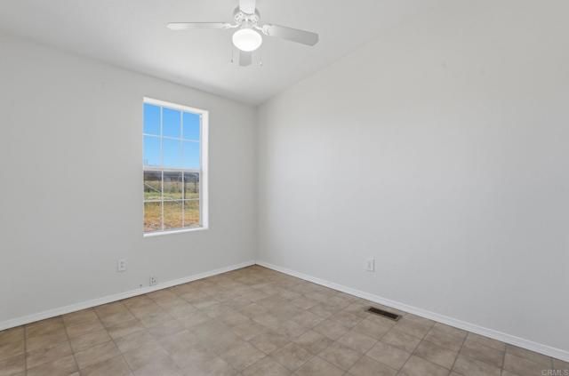 909 Tierra De Luna, Boulevard, CA 91905