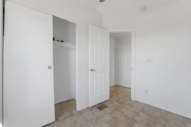 909 Tierra De Luna, Boulevard, CA 91905