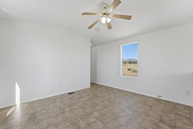 909 Tierra De Luna, Boulevard, CA 91905