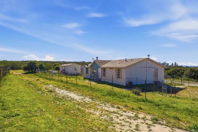 909 Tierra De Luna, Boulevard, CA 91905