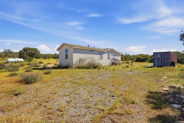 909 Tierra De Luna, Boulevard, CA 91905