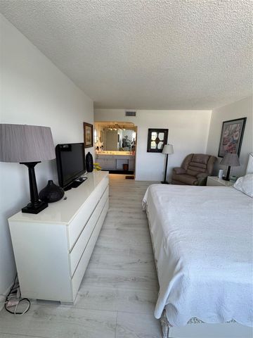 5200 N Ocean Blvd Apt 506, Lauderdale By The Sea, FL 33308