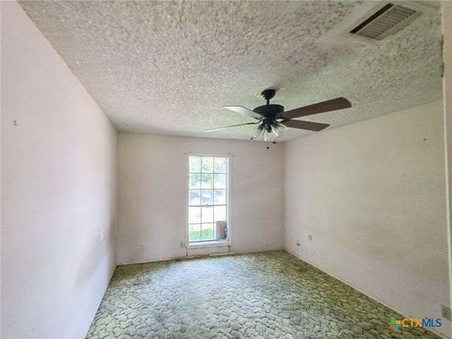 403 Schell Road, Victoria, TX 77904