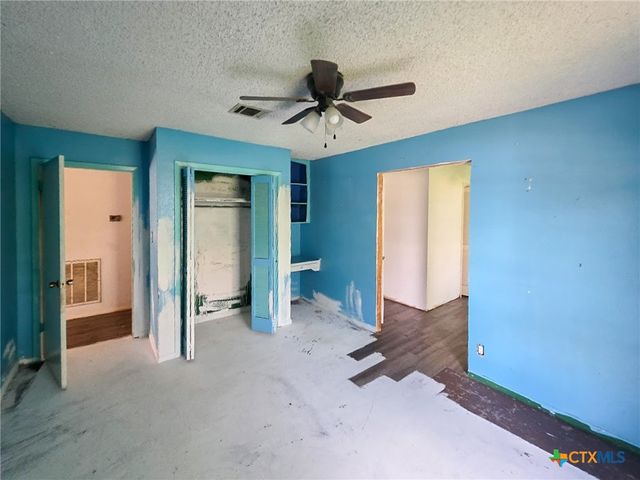 403 Schell Road, Victoria, TX 77904