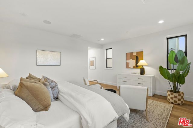 1869 Benecia Avenue, Los Angeles, CA 90025