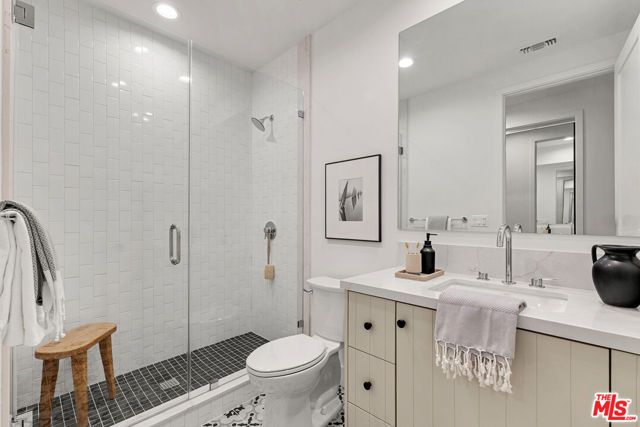 1869 Benecia Avenue, Los Angeles, CA 90025