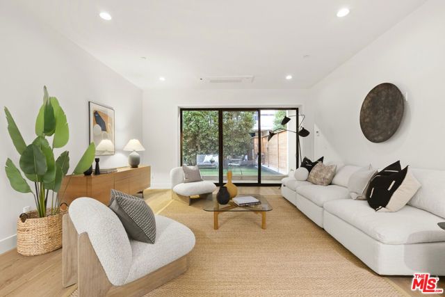 1869 Benecia Avenue, Los Angeles, CA 90025