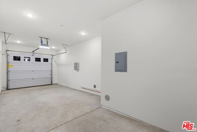 1869 Benecia Avenue, Los Angeles, CA 90025