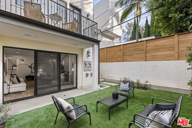 1869 Benecia Avenue, Los Angeles, CA 90025