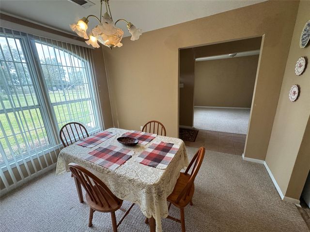 114 Edgewater Street, Clute, TX 77531