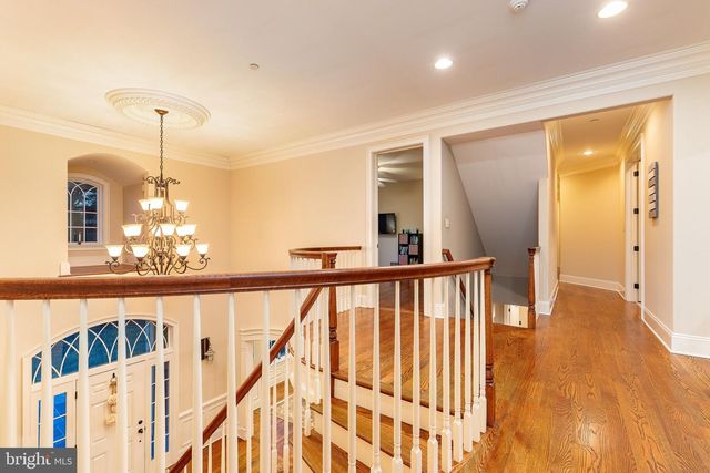 5829 RIDGEVIEW DR, Doylestown, PA 18902