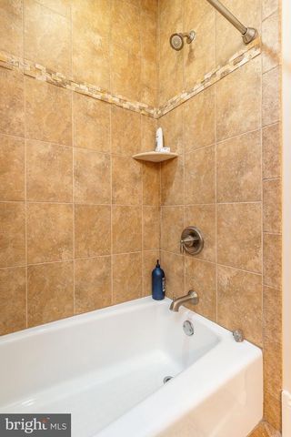 5829 RIDGEVIEW DR, Doylestown, PA 18902