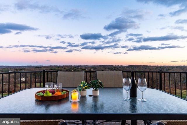 5829 RIDGEVIEW DR, Doylestown, PA 18902