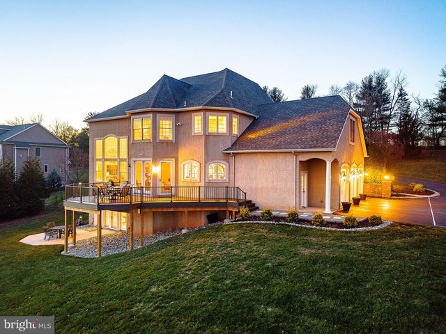 5829 RIDGEVIEW DR, Doylestown, PA 18902