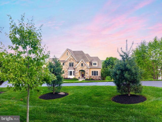 5829 RIDGEVIEW DR, Doylestown, PA 18902