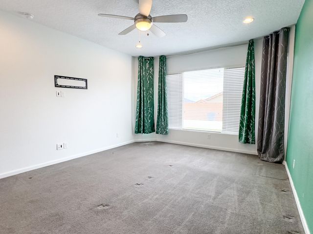 2826 Kings Canyon Loop NE, Rio Rancho, NM 87144