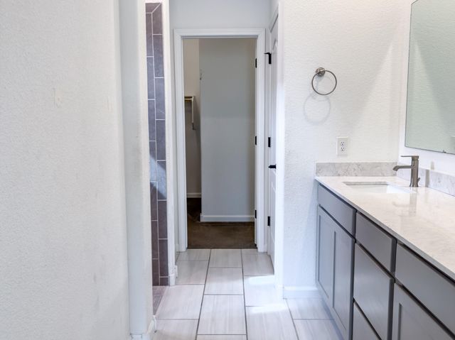 2826 Kings Canyon Loop NE, Rio Rancho, NM 87144