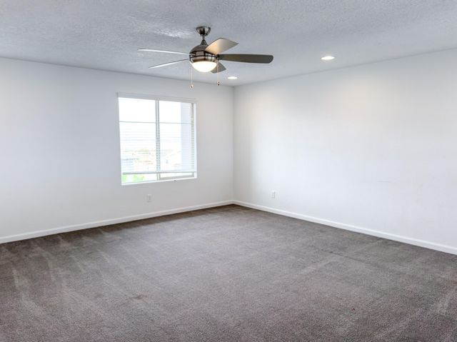 2826 Kings Canyon Loop NE, Rio Rancho, NM 87144
