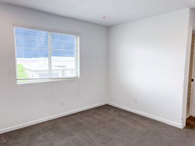2826 Kings Canyon Loop NE, Rio Rancho, NM 87144