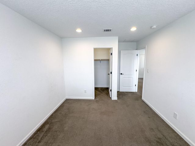 2826 Kings Canyon Loop NE, Rio Rancho, NM 87144