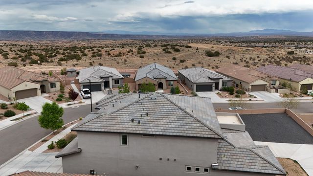 2826 Kings Canyon Loop NE, Rio Rancho, NM 87144