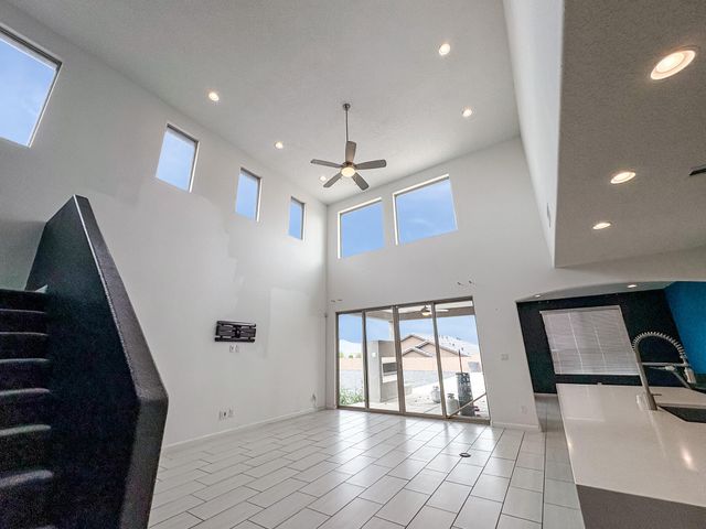 2826 Kings Canyon Loop NE, Rio Rancho, NM 87144