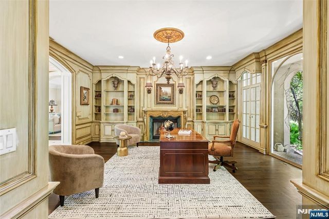 505 Timberline Drive, Franklin Lakes, NJ 07417