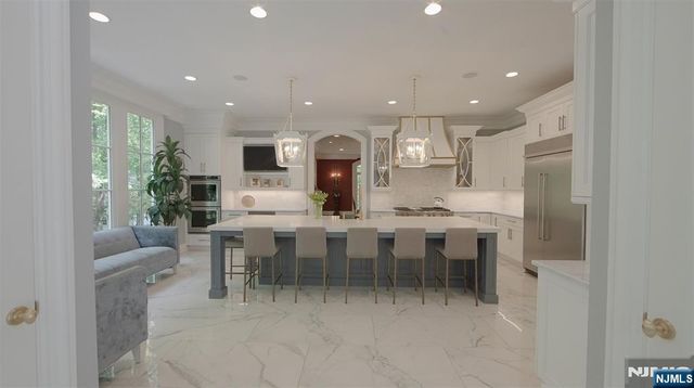 505 Timberline Drive, Franklin Lakes, NJ 07417