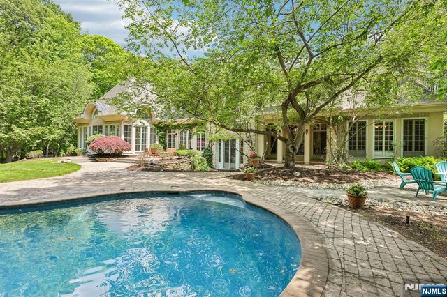 505 Timberline Drive, Franklin Lakes, NJ 07417