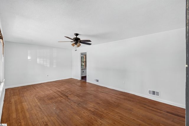 151 Woodhaven Drive, Spartanburg, SC 29307