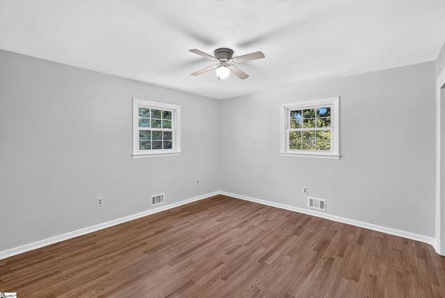 151 Woodhaven Drive, Spartanburg, SC 29307