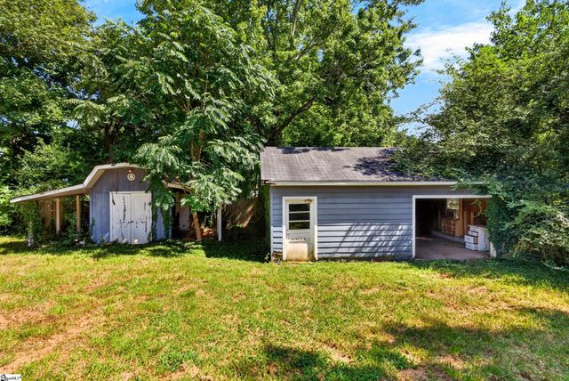 151 Woodhaven Drive, Spartanburg, SC 29307