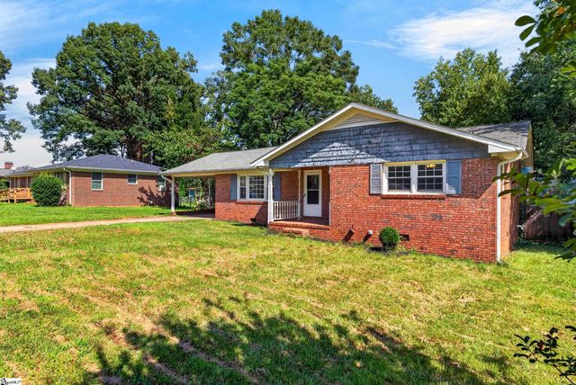 151 Woodhaven Drive, Spartanburg, SC 29307