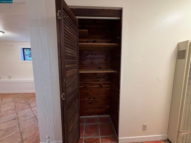 556 Liberty St, El Cerrito, CA 94530