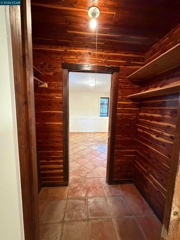 556 Liberty St, El Cerrito, CA 94530