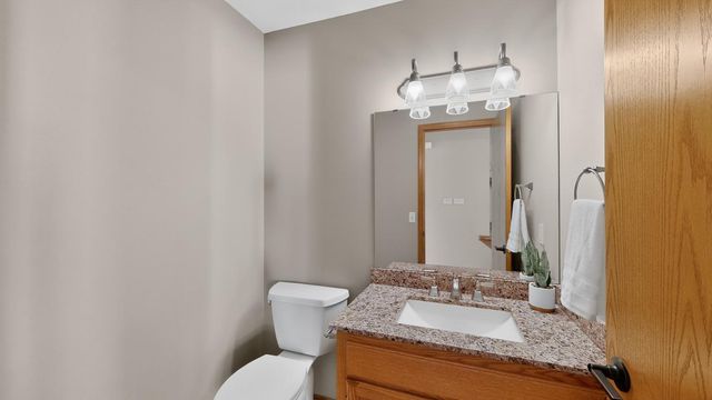 4230 Arboretum Drive NW, Rochester, MN 55901