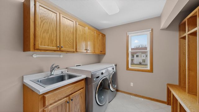 4230 Arboretum Drive NW, Rochester, MN 55901