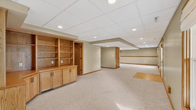 4230 Arboretum Drive NW, Rochester, MN 55901