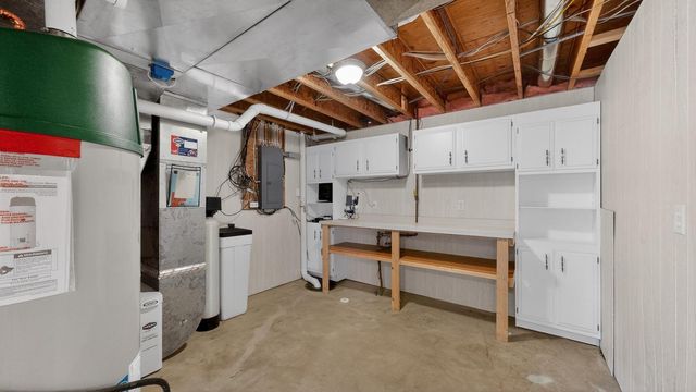 4230 Arboretum Drive NW, Rochester, MN 55901