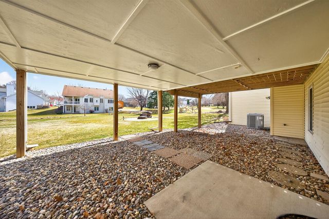 4230 Arboretum Drive NW, Rochester, MN 55901