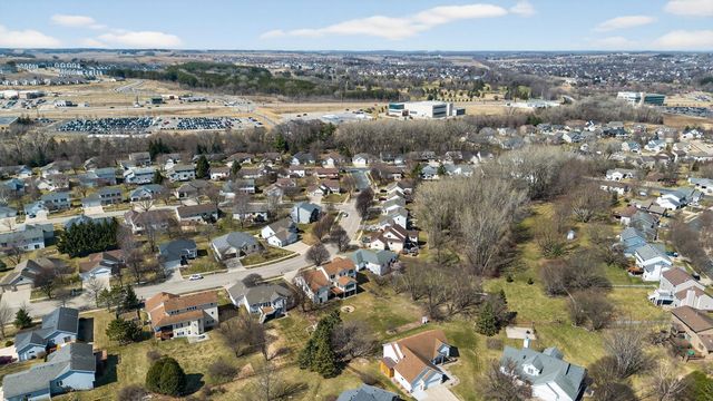 4230 Arboretum Drive NW, Rochester, MN 55901