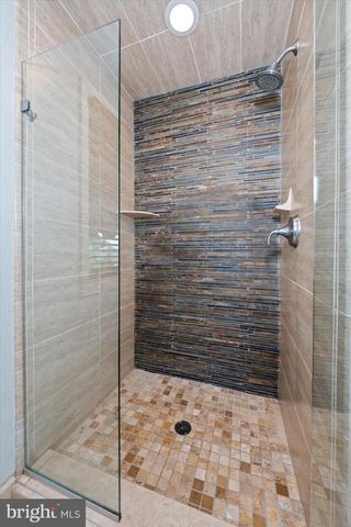 103 LARK CT, Wilmington, DE 19808