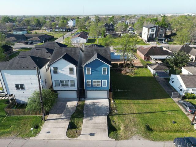3732 Nathaniel Brown St, Houston, TX 77021