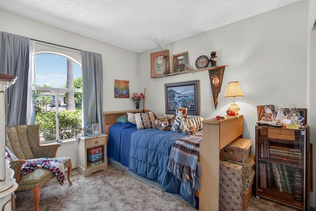 610 Loretto Dr, Roseville, CA 95661