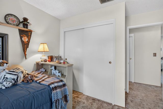 610 Loretto Dr, Roseville, CA 95661