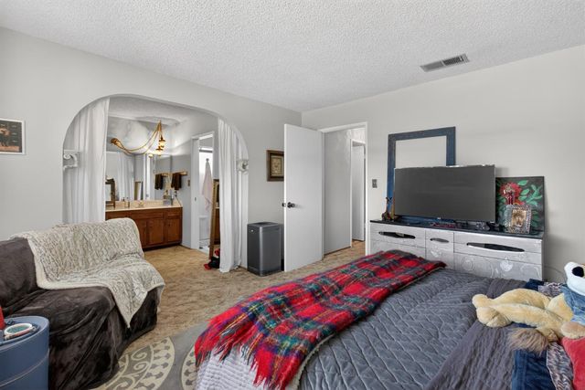 610 Loretto Dr, Roseville, CA 95661