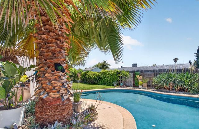 610 Loretto Dr, Roseville, CA 95661