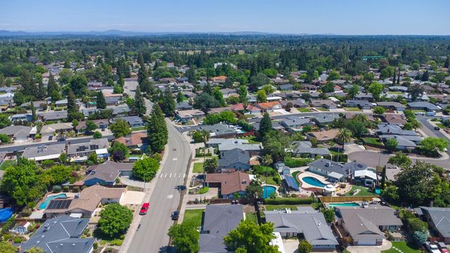 610 Loretto Dr, Roseville, CA 95661