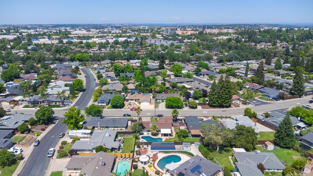 610 Loretto Dr, Roseville, CA 95661