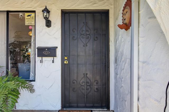 610 Loretto Dr, Roseville, CA 95661
